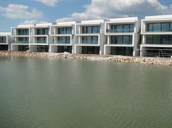 Alsóörs - nyaraló park, yachtklub (26)